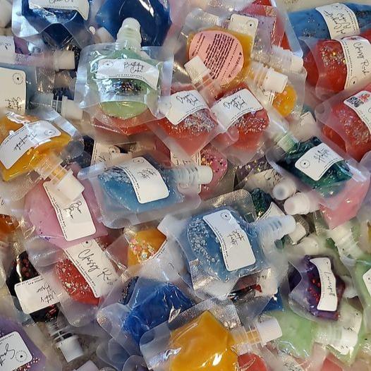 Highly Scented Squeeze Pouch Soy Wax