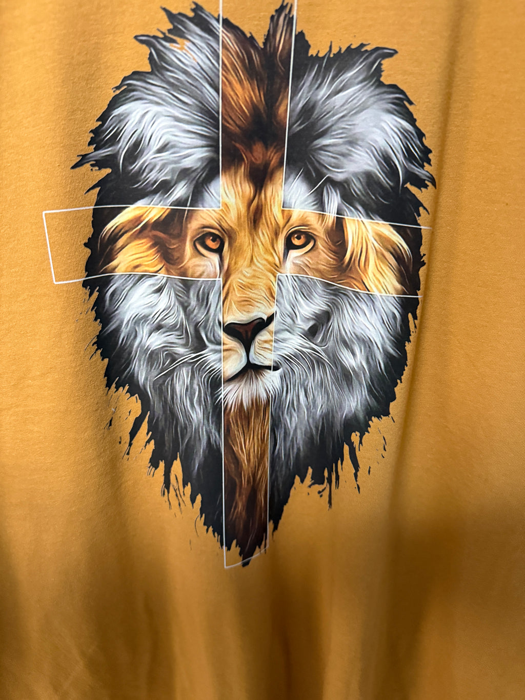 Men's "Majestic Cross Lion" Graphic Tee