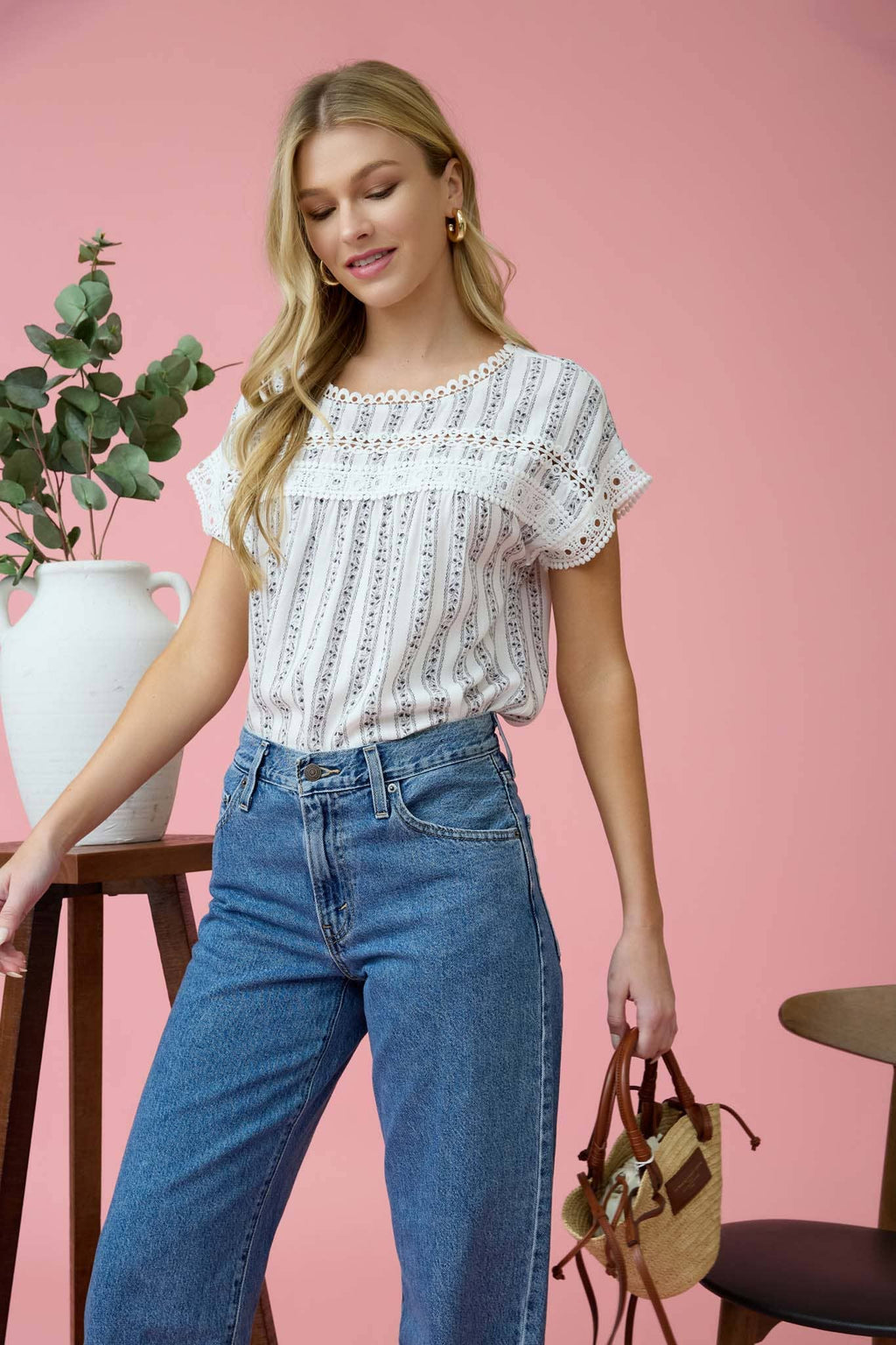 STRIPE FLORAL PATTERN BATWING SHORT SLEEVE TOP